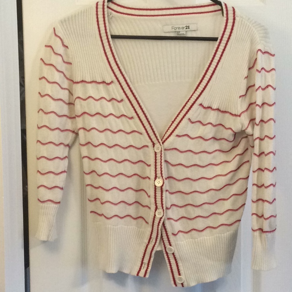 Forever 21 Cardigan Sweater. Small